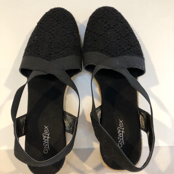 GNW flex  black wedge strappy sandals Sz 9 - Picture 1 of 4